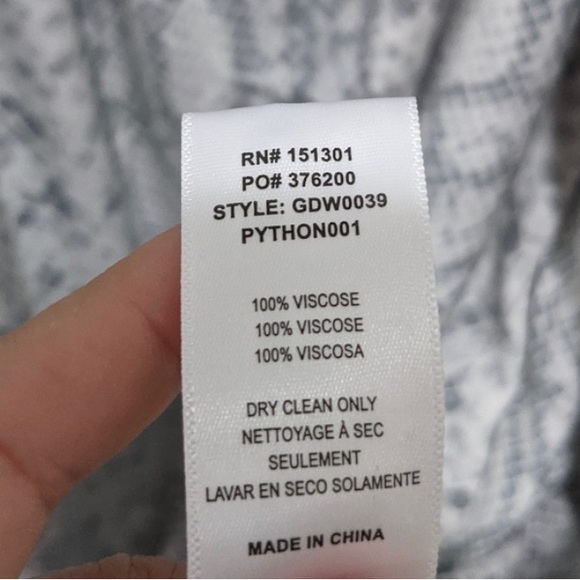 🖤🤍Good American Python Duster🤍🖤 - Picture 6 of 8